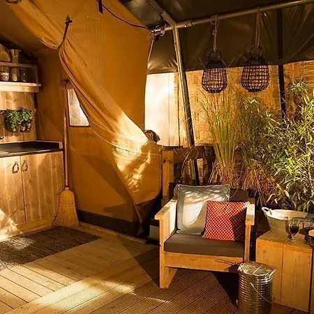 Dancamps Trelde Naes 3*